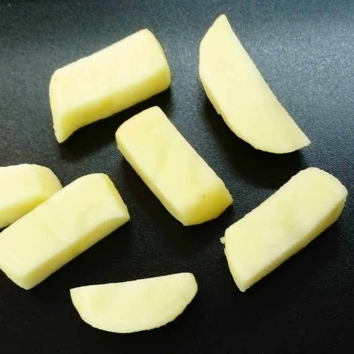 Pomme de terre coupées en quartier